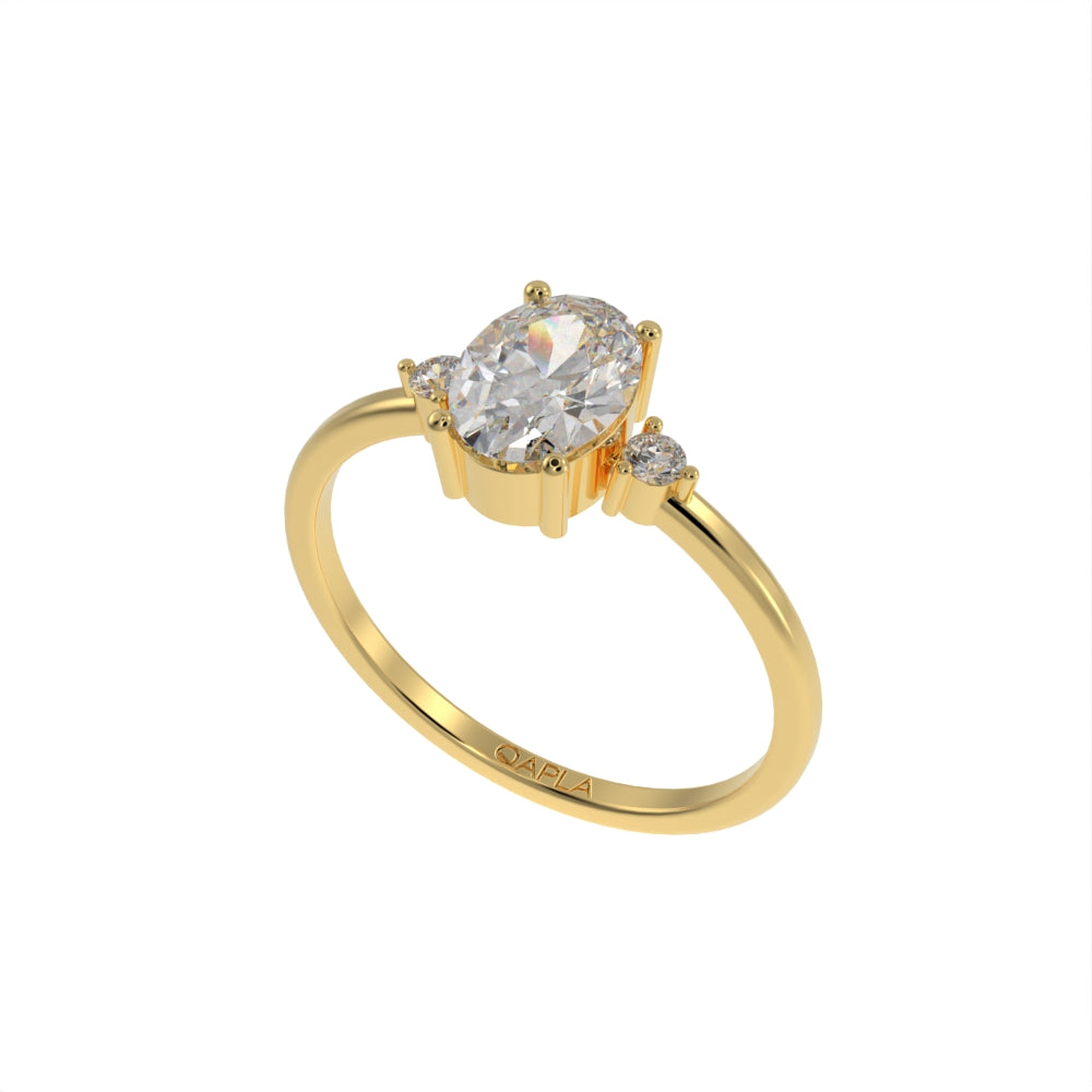 Accent Three stone oval