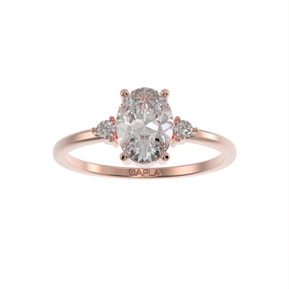 Accent Three stone oval