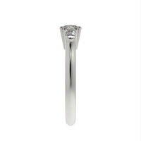 Classic Three stone pear ring