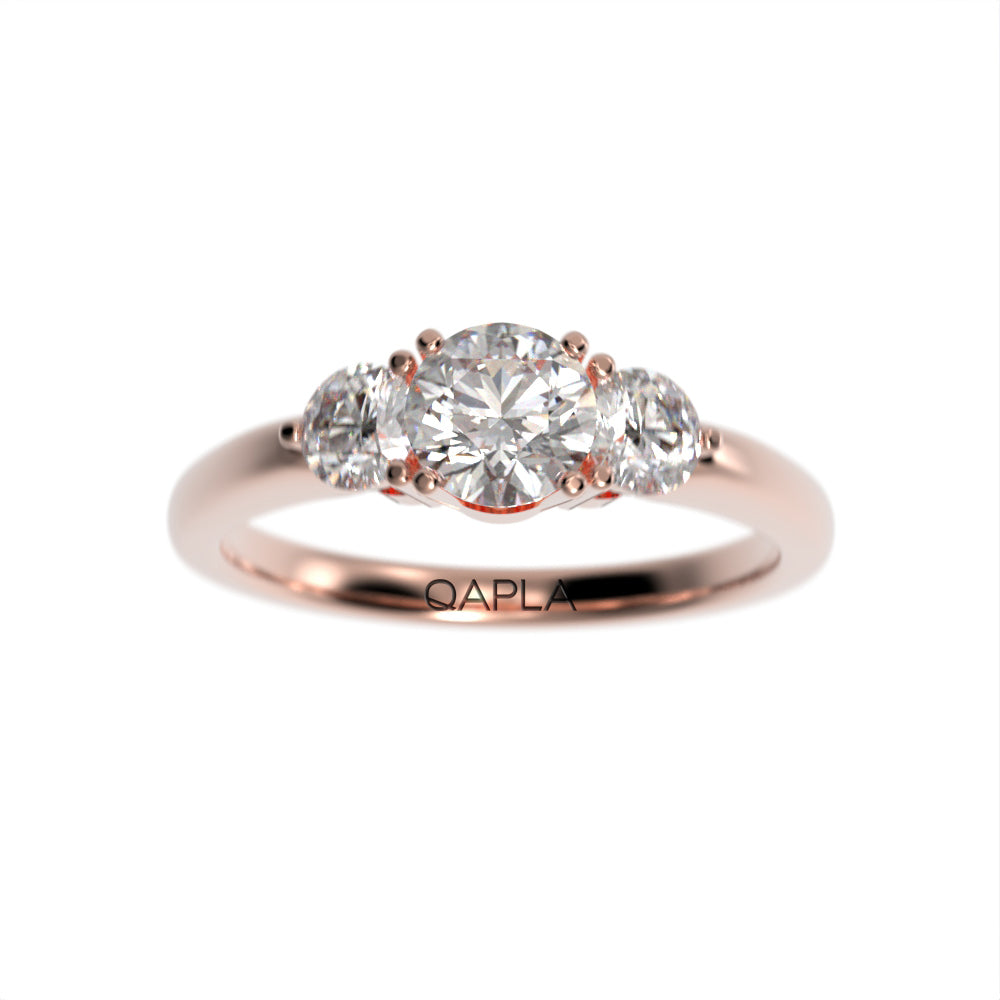 Luxe Three stone brilliant