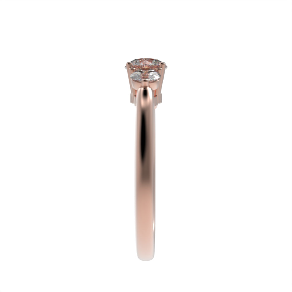 Luxe Three stone brilliant