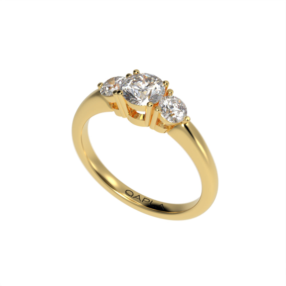 Luxe Three stone brilliant