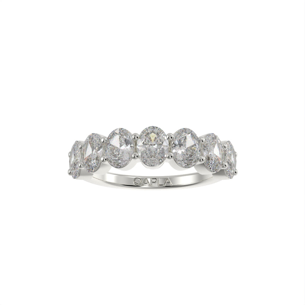 Divine oval band